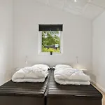 4 Bedroom Pet Friendly In Semesterbostad *