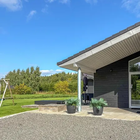 Feriehus 4 Bedroom Front In Hadsund