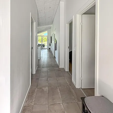 Feriehus Hus Med 4 Soveværelser Ved Stranden I